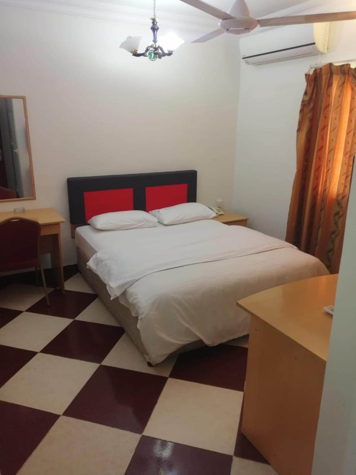 Sun City Hotel Masqat Buitenkant foto
